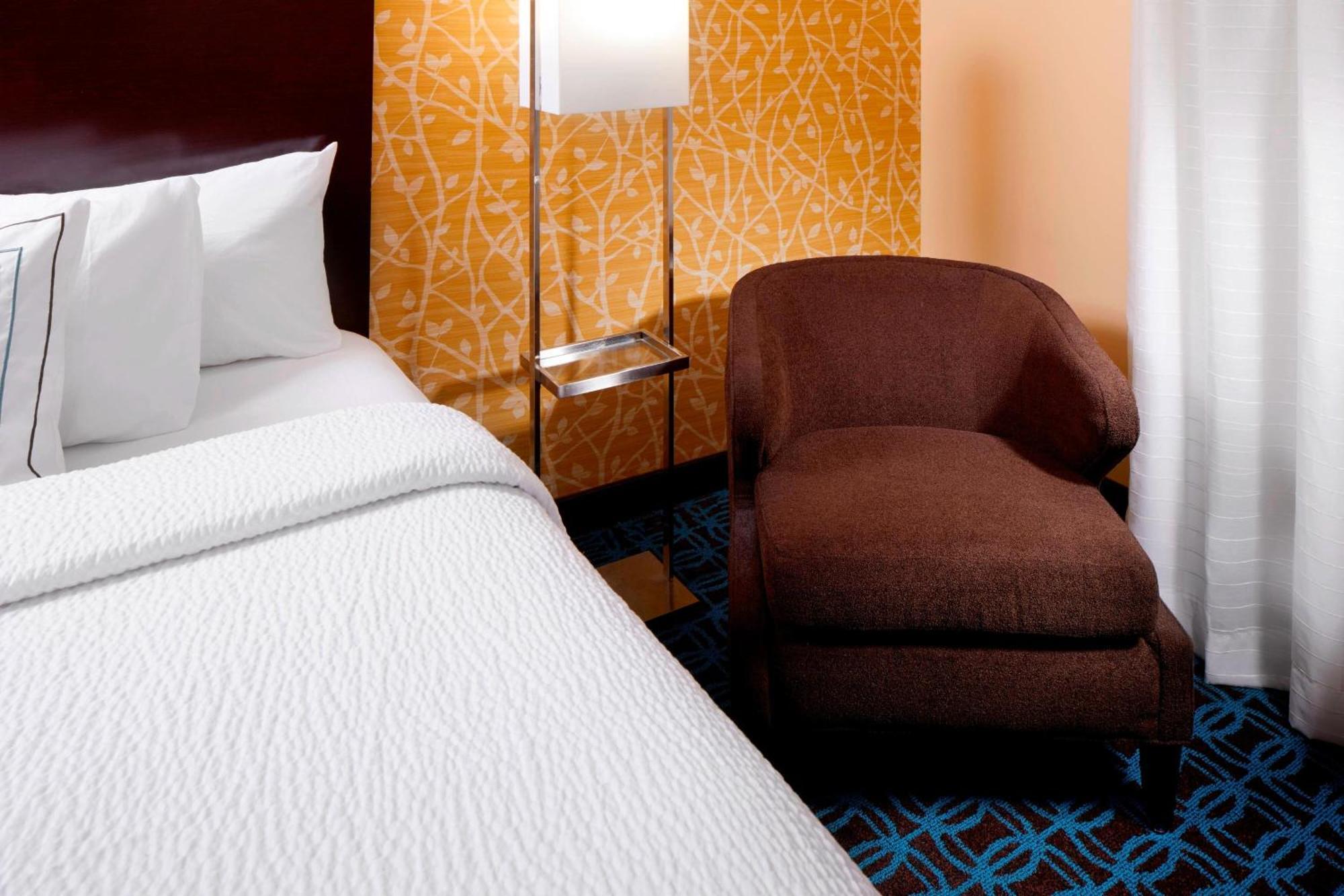 Fairfield Inn & Suites By Marriott Cumberland Exterior foto